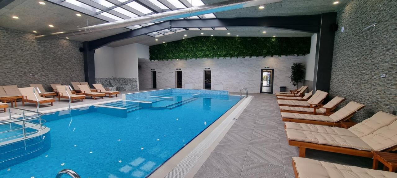 Мотель Spa Kompleks Raiski Kat Димитровград Экстерьер фото